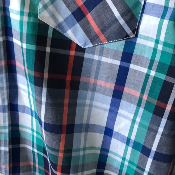 Chaps Boys' Long Sleeve Plaid Button-Down Woven Shirt szL (14-16) - Picture 3 of 7